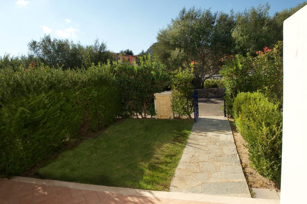 Li Casi Bianchi Apartment San Teodoro  Exterior photo