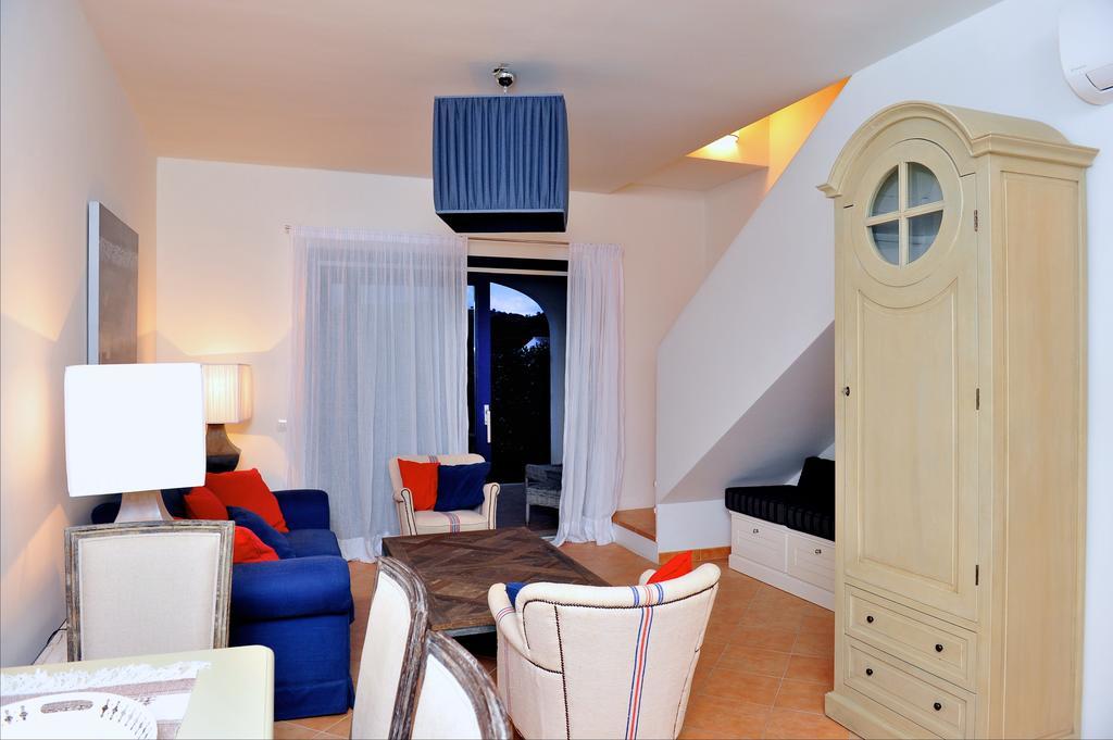 Li Casi Bianchi Apartment San Teodoro  Exterior photo